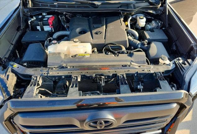 2025 TOYOTA TUNDRA SR5 11