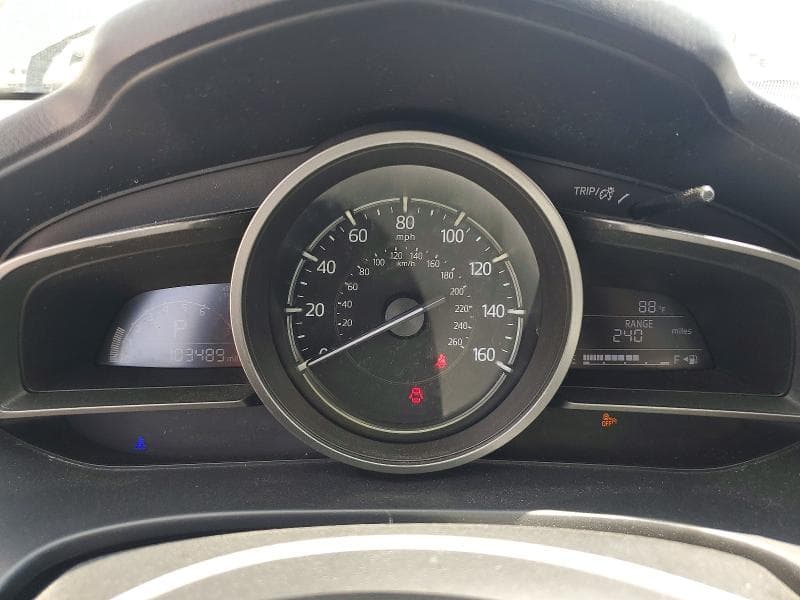 2017 MAZDA 3 TOURING 9