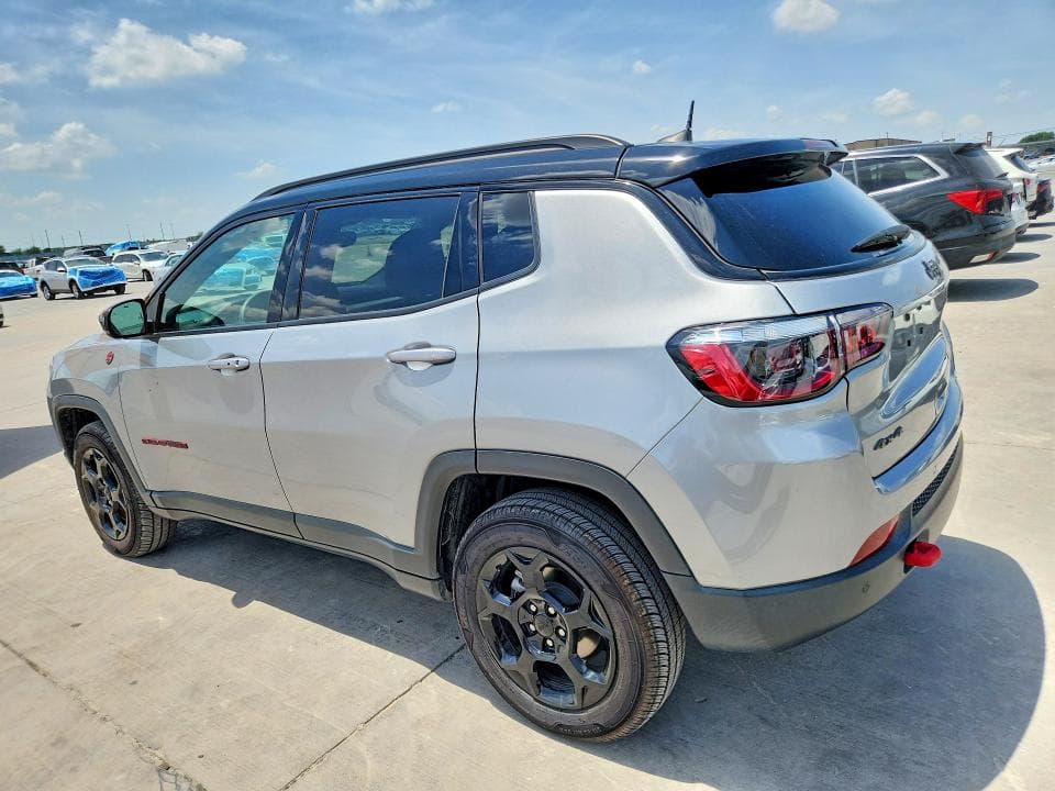 2023 JEEP COMPASS TRAILHAWK 2