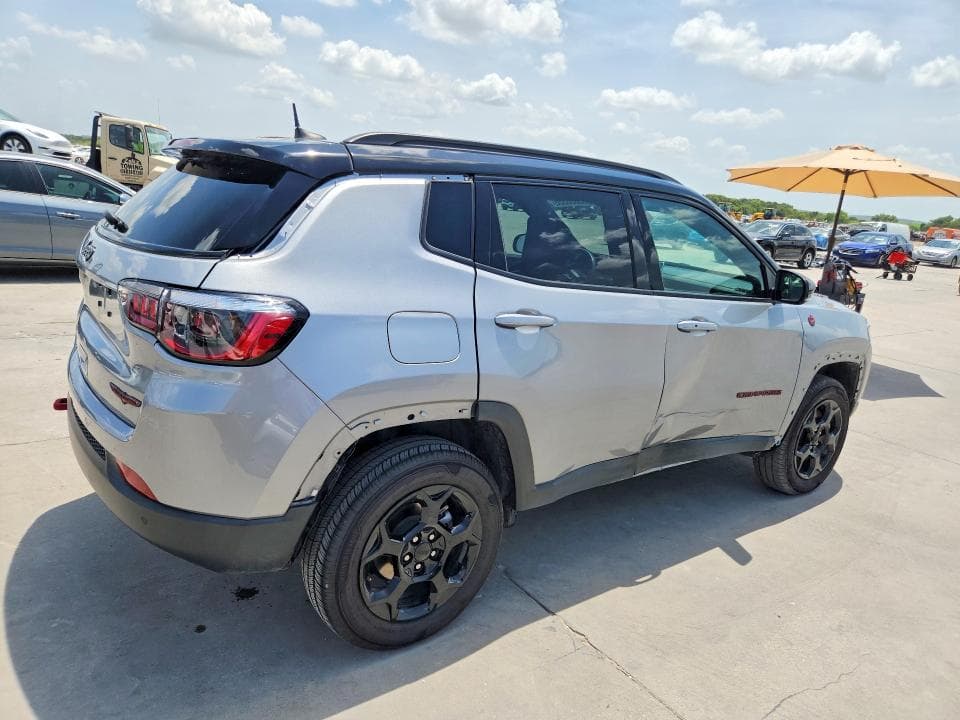 2023 JEEP COMPASS TRAILHAWK 3