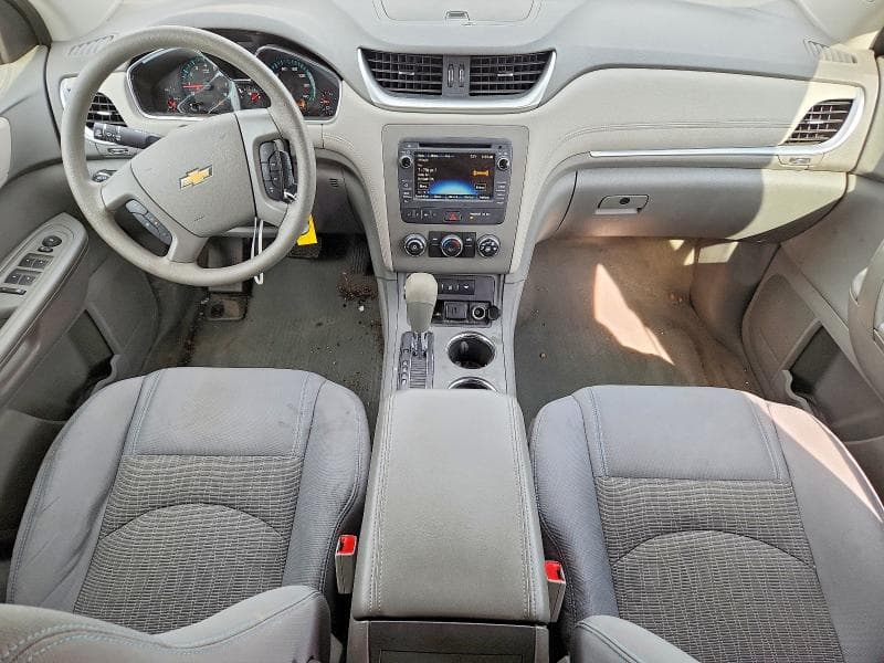 2017 CHEVROLET TRAVERSE LS 8