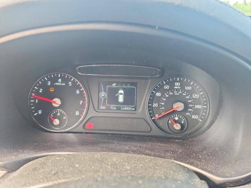 2018 KIA SORENTO LX 9