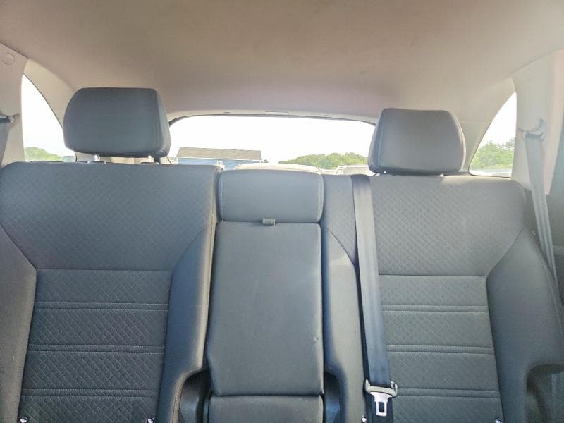 2018 KIA SORENTO LX 10
