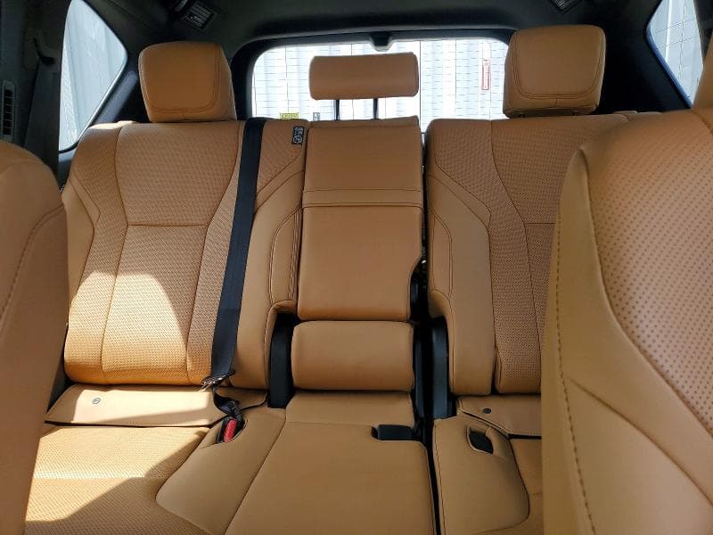 2026 LEXUS LX 700H LUXURY 10