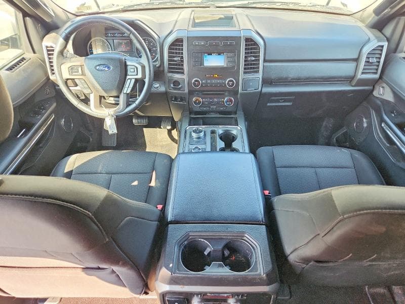 2018 FORD EXPEDITION XLT 8