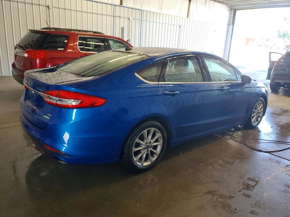 2017 FORD FUSION SE 3