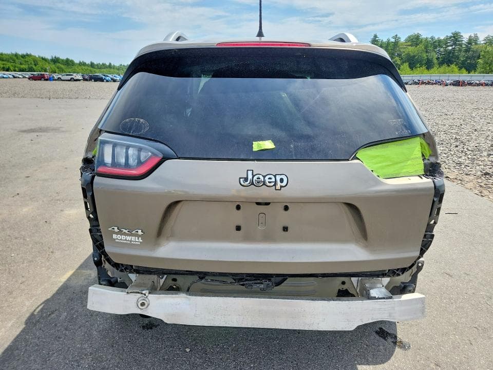 2020 JEEP CHEROKEE LATITUDE PLUS 6