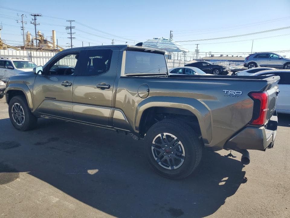 2025 TOYOTA TACOMA TRD SPORT 2