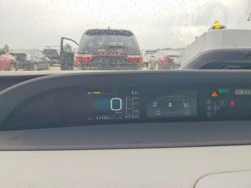 2021 TOYOTA PRIUS LE 9