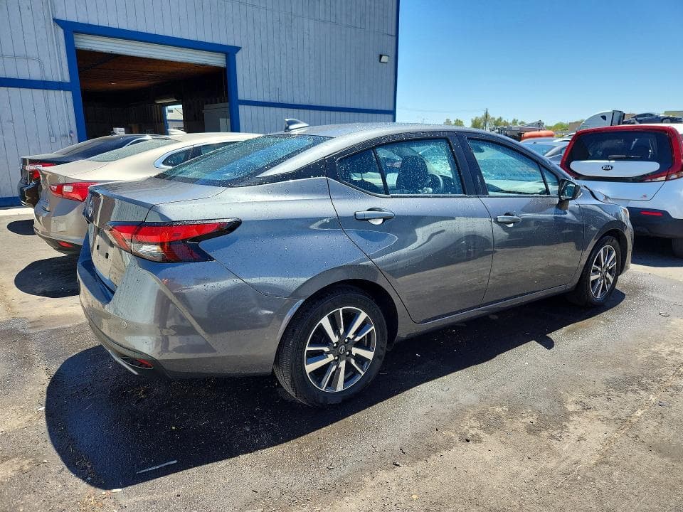 2025 NISSAN VERSA SV 3