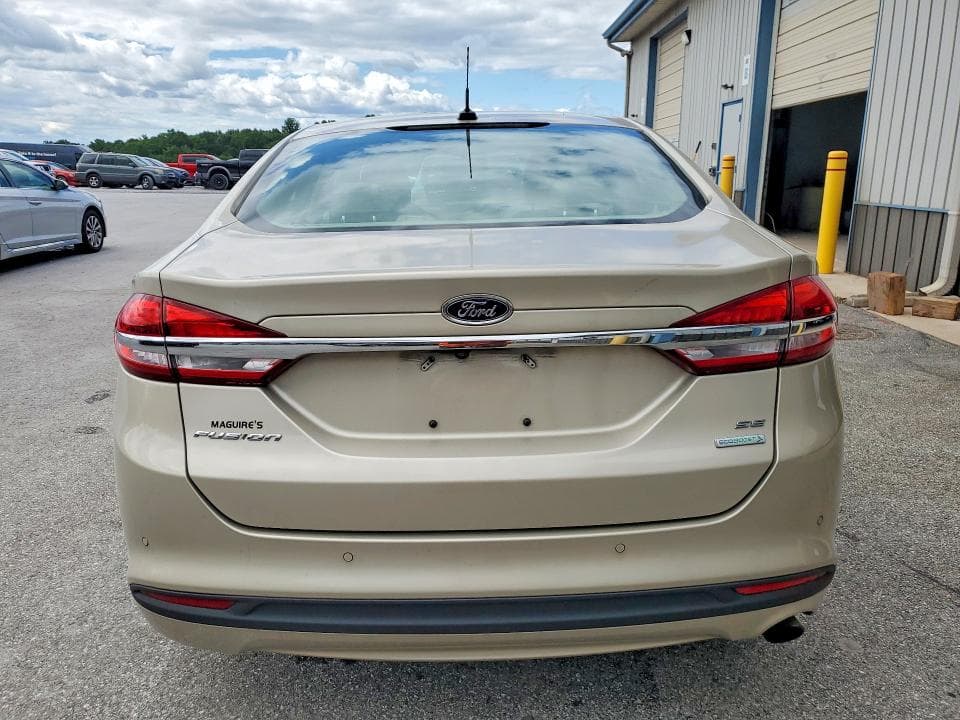 2017 FORD FUSION SE 6