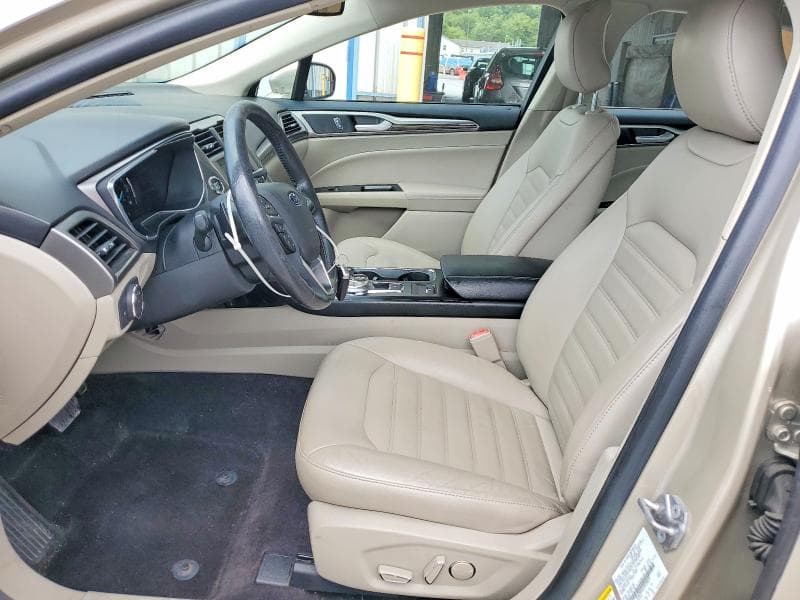2017 FORD FUSION SE 7