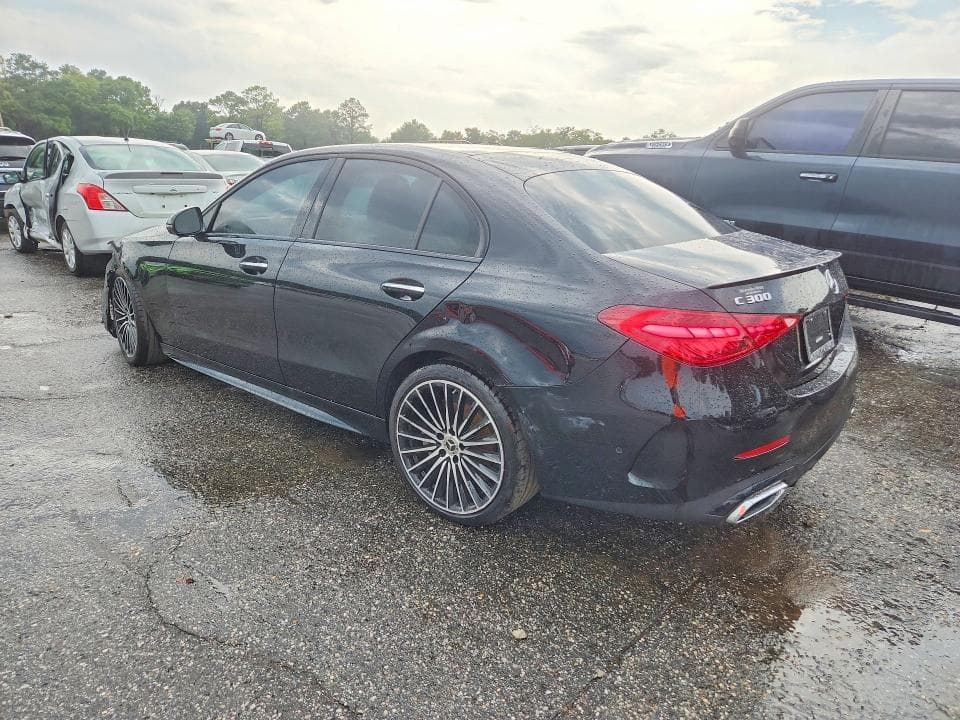 2024 MERCEDES-BENZ C 300 2