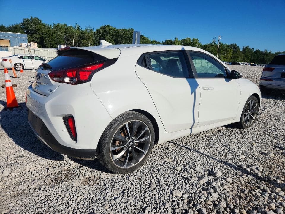 2019 HYUNDAI VELOSTER 2.0L PREMIUM 3