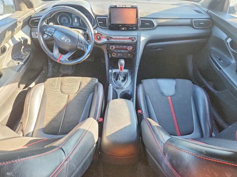 2019 HYUNDAI VELOSTER 2.0L PREMIUM 8