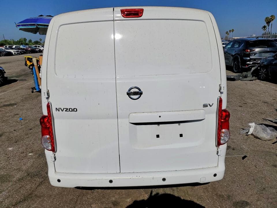 2021 NISSAN NV200 SV 6