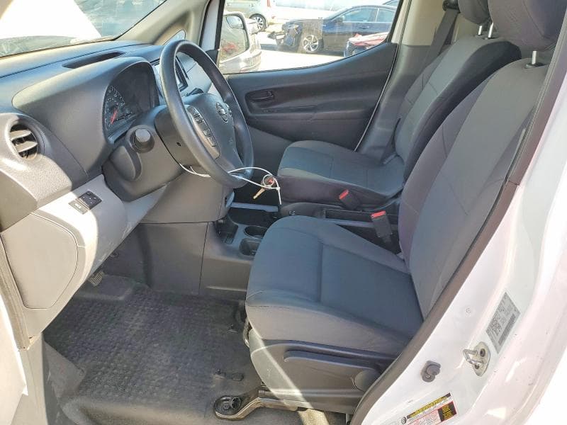 2021 NISSAN NV200 SV 7