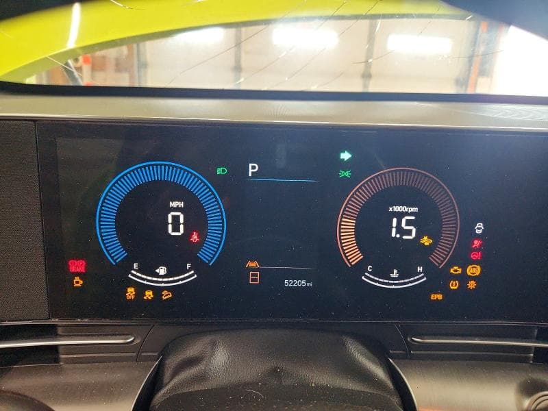 2024 HYUNDAI KONA SEL 9