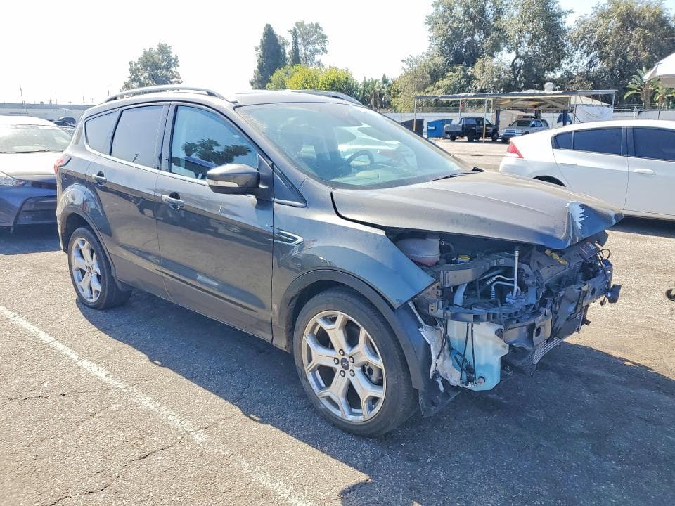 2019 FORD ESCAPE TITANIUM 4