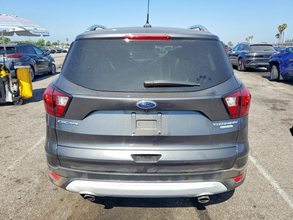 2019 FORD ESCAPE TITANIUM 6