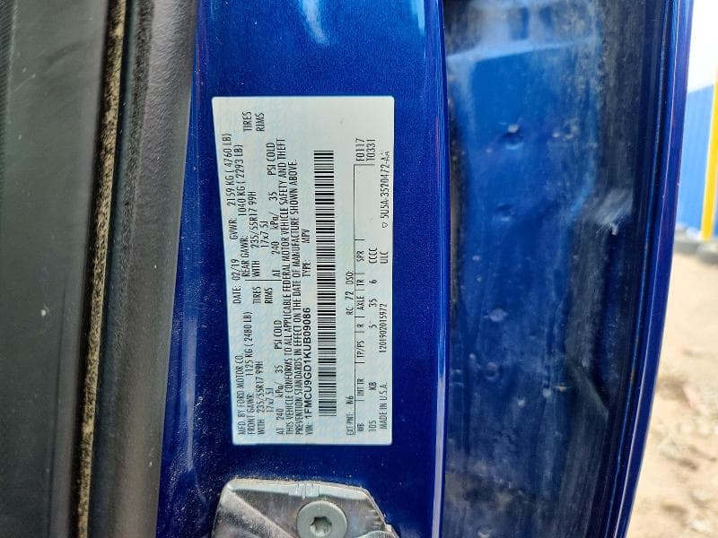 2019 FORD ESCAPE SE 13