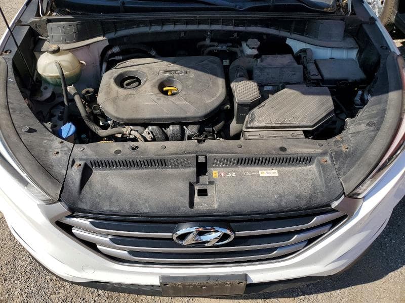 2017 HYUNDAI TUCSON SE 12