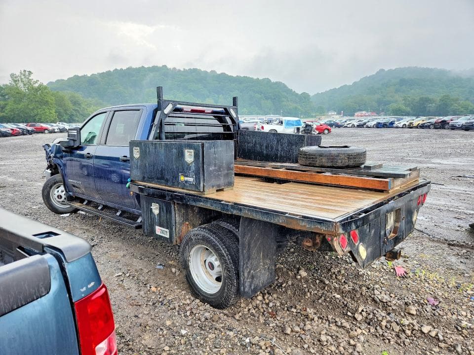 2022 GMC SIERRA K3500 2