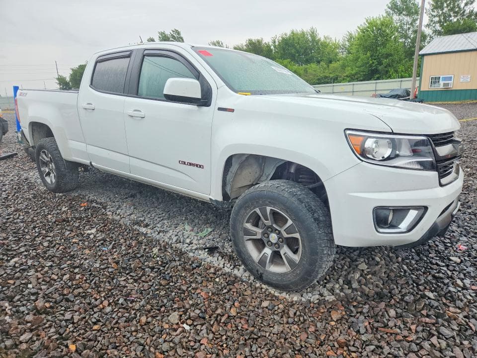2017 CHEVROLET COLORADO Z71 4
