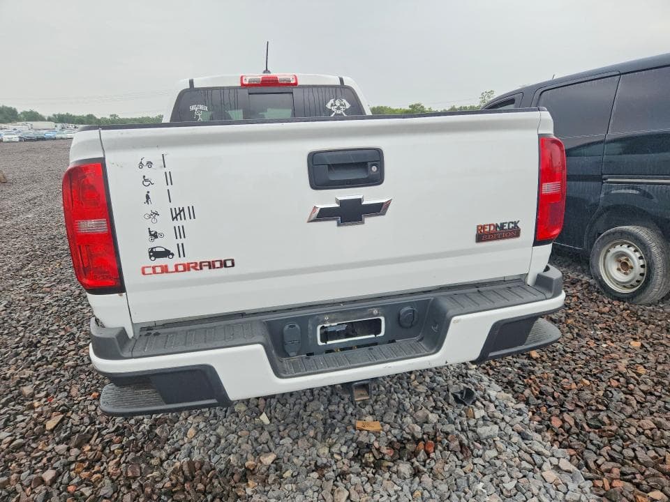 2017 CHEVROLET COLORADO Z71 6