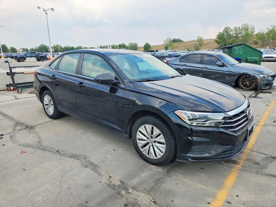 2019 VOLKSWAGEN JETTA S 4