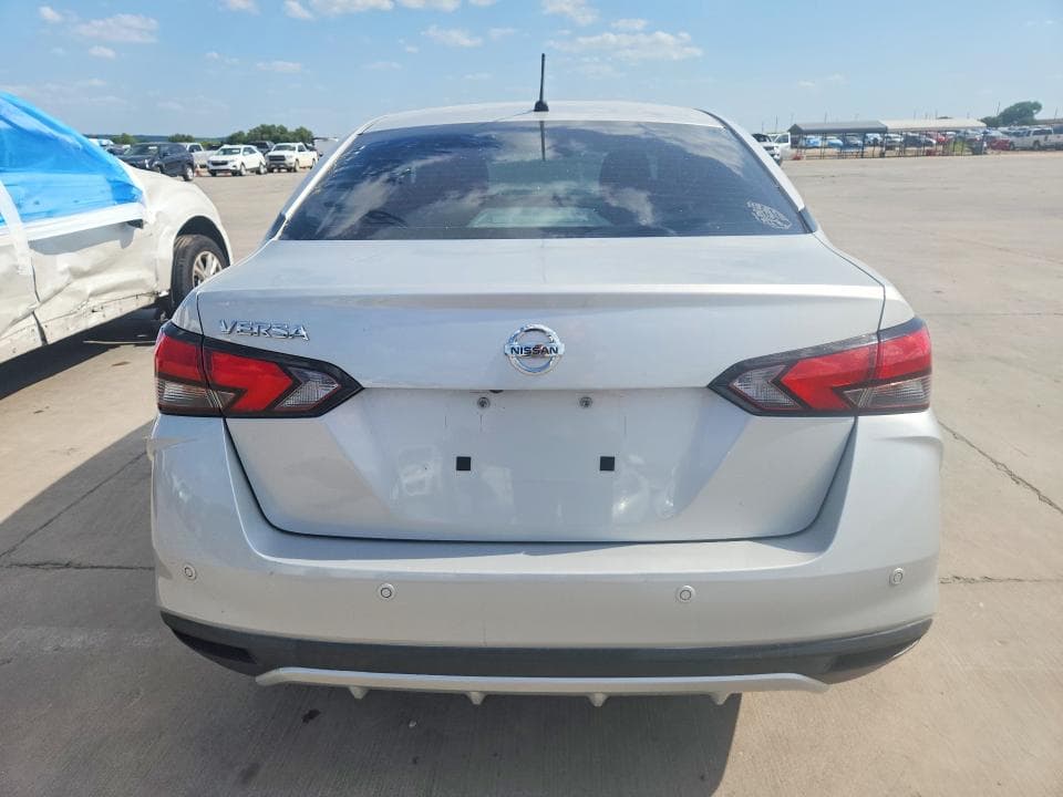 2020 NISSAN VERSA S 6