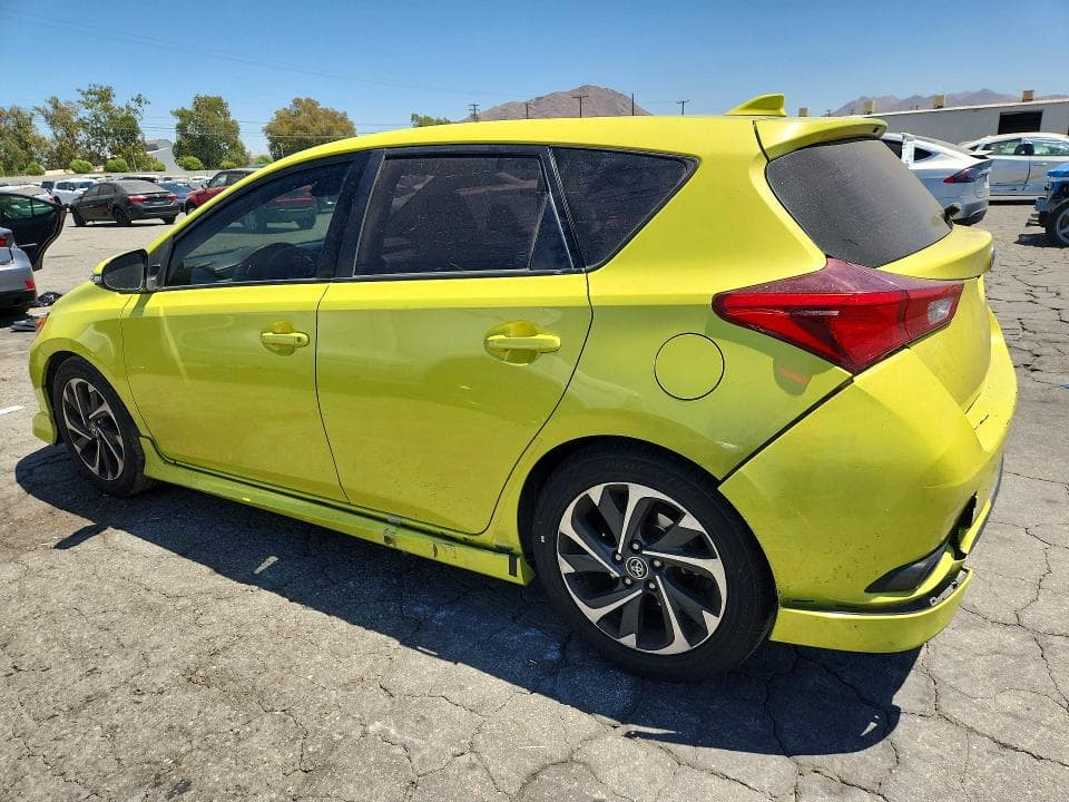 2017 TOYOTA COROLLA IM BASE 2