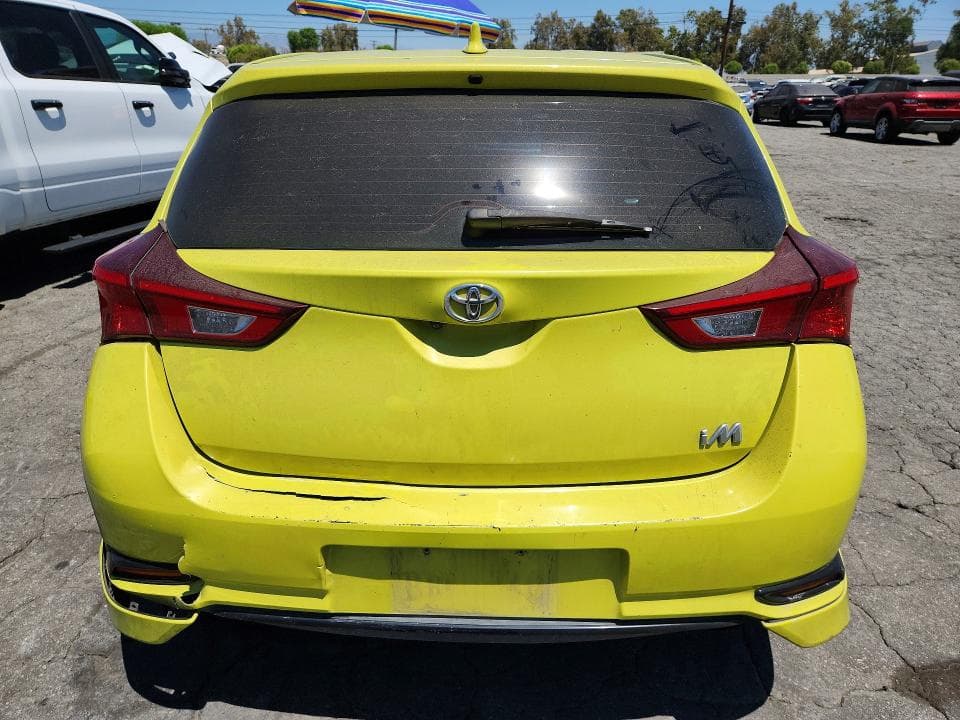 2017 TOYOTA COROLLA IM BASE 6