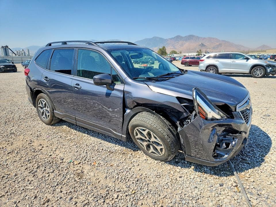 2020 SUBARU FORESTER PREMIUM 4