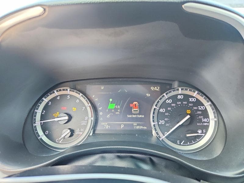 2022 TOYOTA HIGHLANDER LIMITED 9