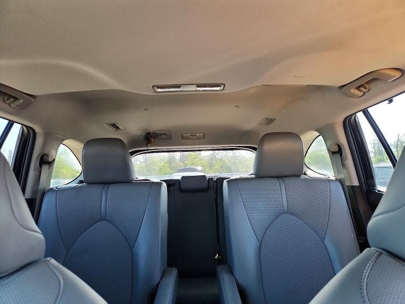 2022 TOYOTA HIGHLANDER LIMITED 10