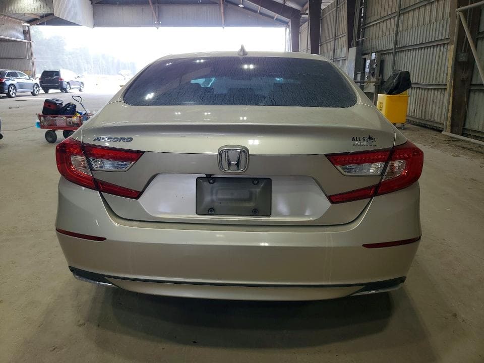 2018 HONDA ACCORD LX 6