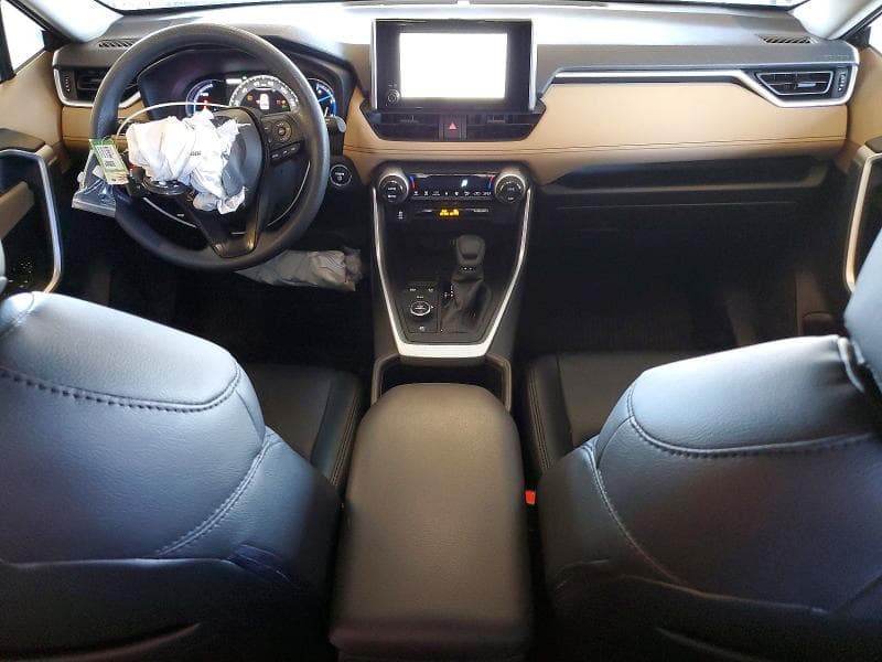 2025 TOYOTA RAV4 HYBRID XLE 8