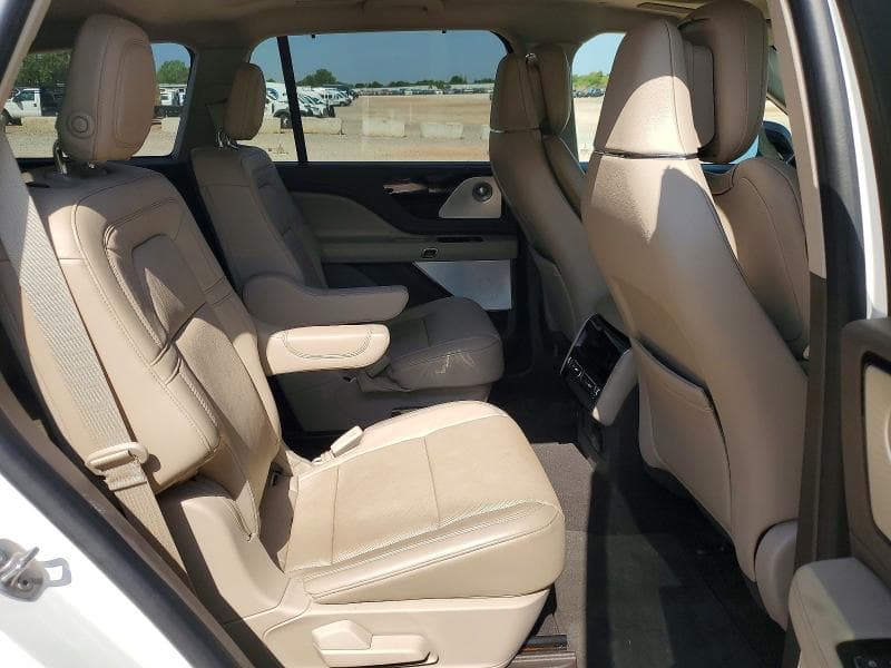 2020 LINCOLN AVIATOR RESERVE 11