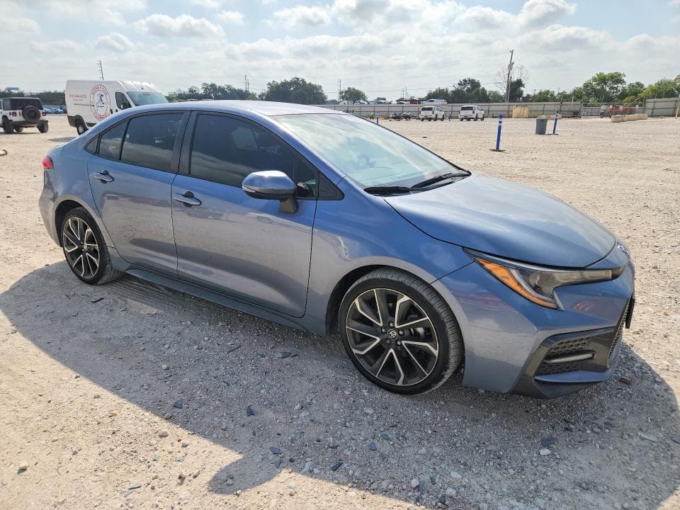 2020 TOYOTA COROLLA SE 4