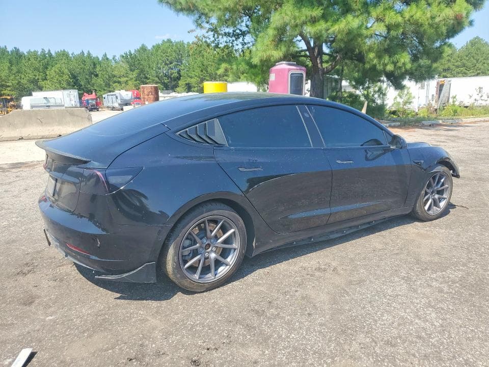 2022 TESLA MODEL 3 3