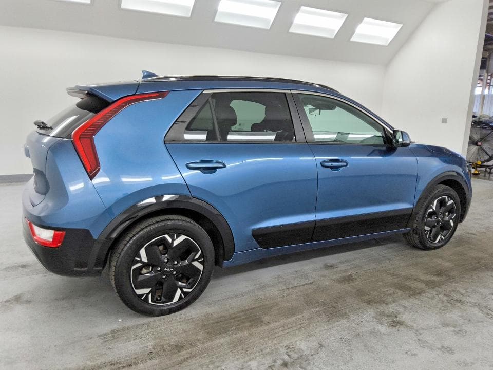 2023 KIA NIRO WIND 3