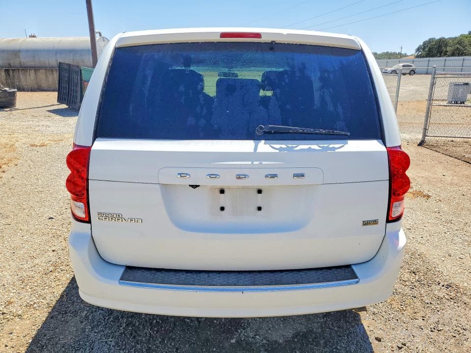 2017 DODGE GRAND CARAVAN SE 6