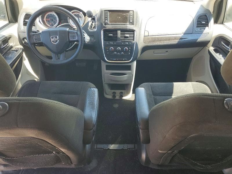 2017 DODGE GRAND CARAVAN SE 8