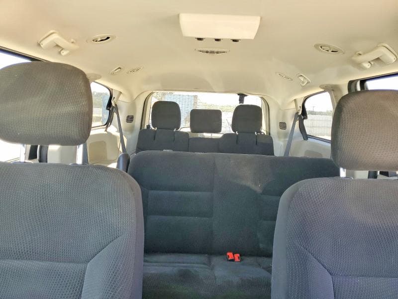 2017 DODGE GRAND CARAVAN SE 10
