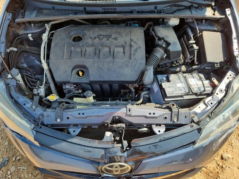 2017 TOYOTA COROLLA LE 11