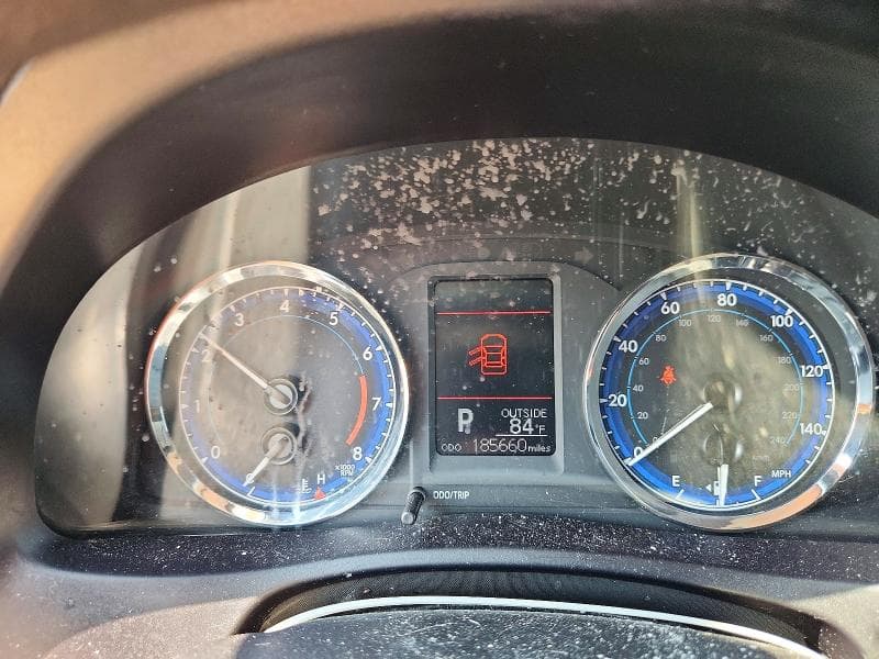 2017 TOYOTA COROLLA LE 9