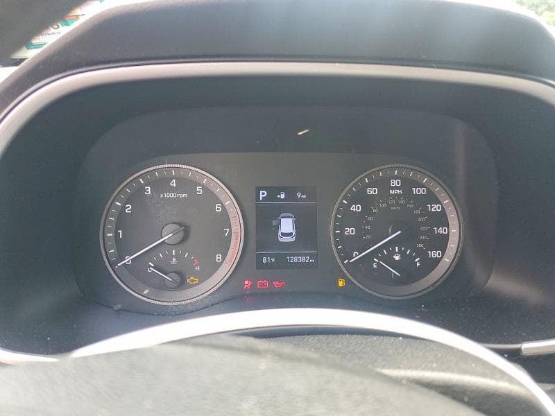 2019 HYUNDAI TUCSON SE 9