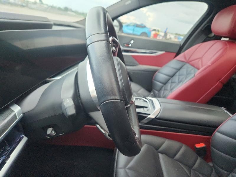 2024 BMW 740 I 9