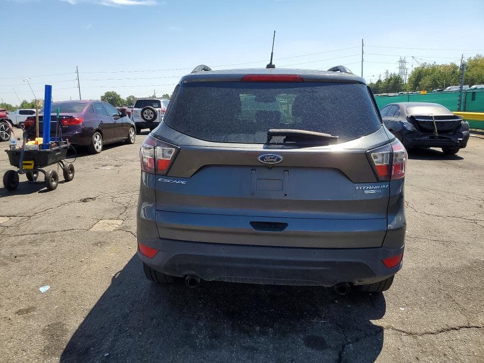 2017 FORD ESCAPE TITANIUM 6